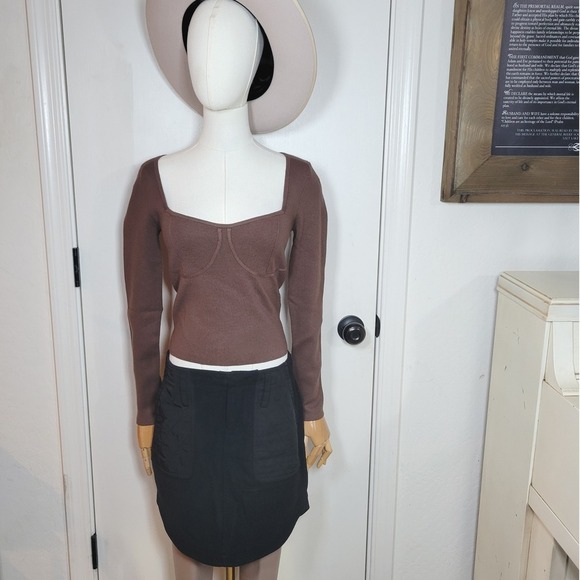 Abercrombie & Fitch Sweetheart Neck Brown Knit Long Sleeve Top Medium Fall Basic - Picture 1 of 8